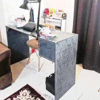 میز و لوازم کاشن ناخن کامل درحداکبند زیرقیمت