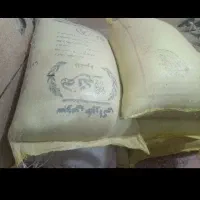 تعداد 10 گونی خاک گوسفندی.