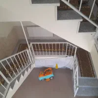 گلیم راه پله تمیز و سالم|گلیم، جاجیم، گبه|همدان, |دیوار