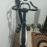 دوچرخه ثابت|دوچرخه، اسکیت، اسکوتر|زاویه, |دیوار