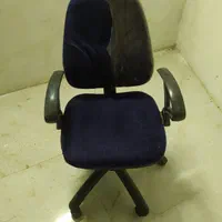 صندلی گردان آکبند