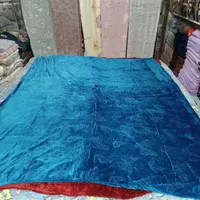 پتو یکنفره برجسته قواره بزرگ|رختخواب، بالش، پتو|مشهد, عیدگاه|دیوار