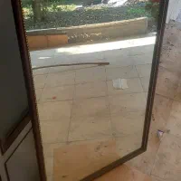 آینه گلدان با گل رز