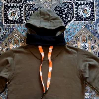 هودی pullnbear اورجینال|لباس|شیراز, فرهنگ شهر|دیوار