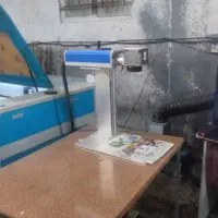 اپراتور  لیزر غیر فلزات و فایبر مسلط به برنامه کرل