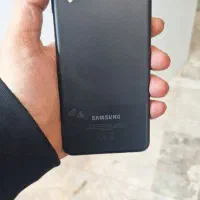 سامسونگ a12 در حد آک