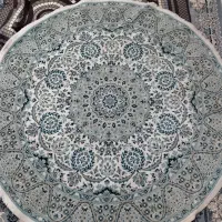 فرش  گرددست بافت درحد نو سالم بدون پارگی