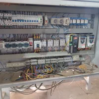 استخدام کارگر ماهر و نیمه ماهر برق کاری (فوری)