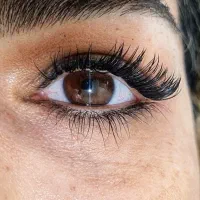ارائه خدمات اکستنشن مژه،لیفت ابرو،مژه و کاشت هیدن|خدمات آرایشگری و زیبایی|بومهن, |دیوار