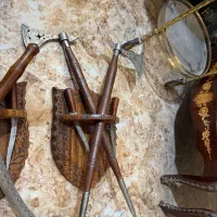 نمادهای انتیک وقدیمی دیواری|صنایع دستی و سایر لوازم تزئینی|تهران, فرودگاه مهرآباد|دیوار