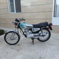 موتور ۱۲۵ پرواز