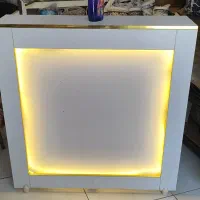 میز کانتر  دارای نور مخفی