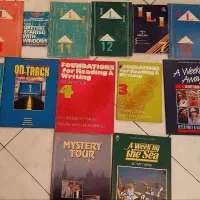 13 عدد کتاب قدیمی زبان