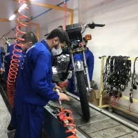 بسته بندی و مونتاژ موتور