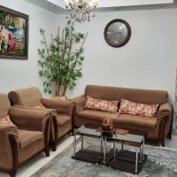 آپارتمان تک واحدی خ ولیعصرمتراژ۱۳۵نورگیر.نوساز|فروش آپارتمان|تاکستان, |دیوار