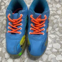 کفش اسکیتی سایز ۳۲