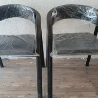 صندلی اداری و انتظار