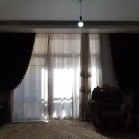 پرده پذیرایی و اشپزخانه