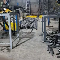 به دونفرجوشکارco2کارویک نفرکمک جوشکارنیاژمندیم