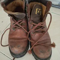 بوت کاترپیلار 42