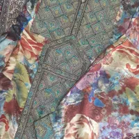 تعدادی لباس