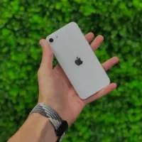 ایفون se202 فروخته شده