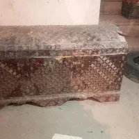 صندوق قدیمی|کلکسیون اشیاء عتیقه|اصفهان, عسگریه|دیوار