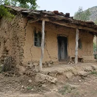 فروش-زمین-مشتمل-بر-خانه-کلنگی