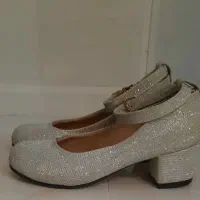 کفش بچه گانه