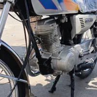 هندا۱۲۵مدل ۸۷