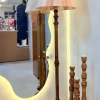 آباژور و جاشمعی کنار سالنی