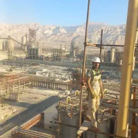 سلام استادکارداربست هرکاری باشه بابت داربست خدمتیم