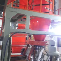 استخدام تولیدکار، چاپکار و دوختکار نایلون