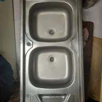 سینگ دو لگنه که ۴ ماه استفاده شوده همراه با سیفون