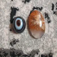 دو عدد سنگ زینتی