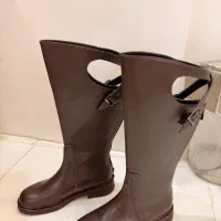 بوت پشت ضربدری