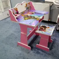 میز تحریر و آیینه و کنسول