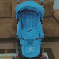 کالسکه رنگ آبی .تمیز