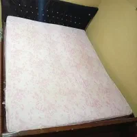 تخت خواب با خوشخواب