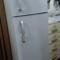 یخچال ایستکول