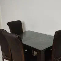 میز ناهارخوری