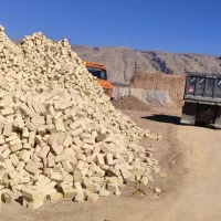 آجر سه گل و گری|عمده‌فروشی|شیراز, شهرک قمشه|دیوار