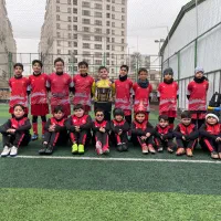 مدرسه فوتبال سورنا(پرسپولیس)