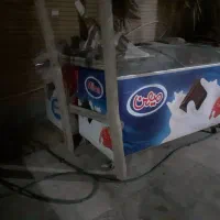 پخش بستنی با اعطای فریزر امانتی