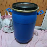 دبه بشکه تشت هفتاد لیتری روسی تسمه ای فول وکیوم|ظروف نگهدارنده، پلاستیکی، یک‌بارمصرف|بندر انزلی, معلم|دیوار