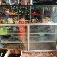 ویترین‌ سوپرمارکت‌