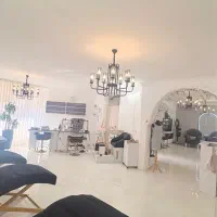 فرصت-ویژه-همکاری-در-یک-سالن-زیبایی-شیک