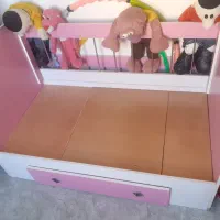 تخت کودک صورتی|تخت و سرویس خواب|قم, پردیسان|دیوار