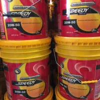 استخدام همکار برای تعویض روغن