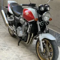 cb1300